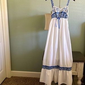 Women Nightgown floor length. Berkleigh Juniors